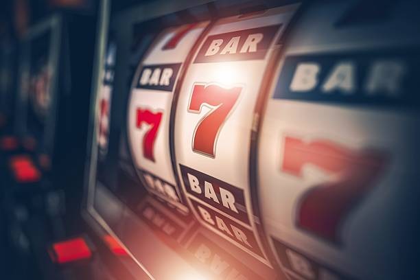 American Roulette wheel layout on katakwi live table